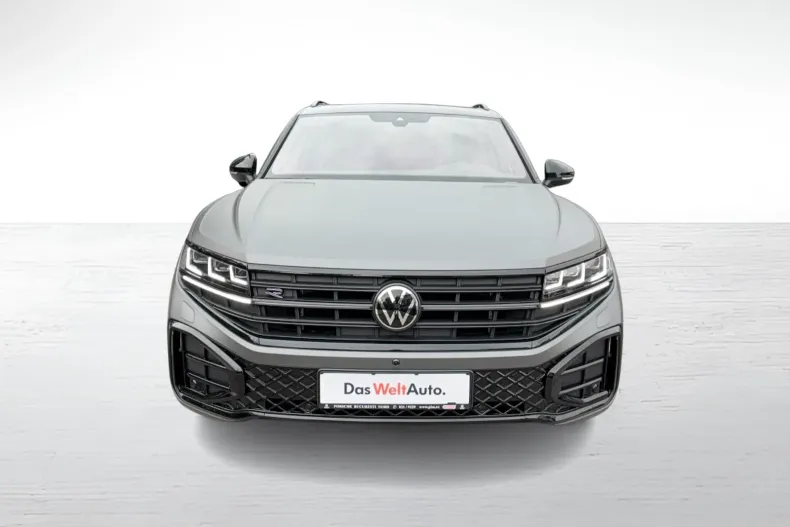Volkswagen Touareg din 2025 cu 3.000 km - oferta VOL171613 - foto 2