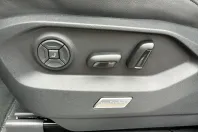 Volkswagen Touareg din 2025 cu 3.000 km - oferta VOL171613 - foto 13