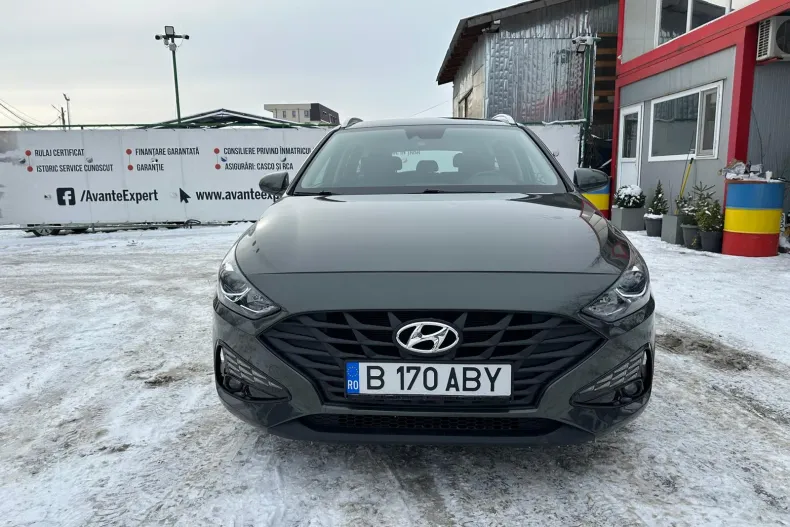 Hyundai i30 din 2023 cu 52.648 km - oferta HYU171614 - foto 2