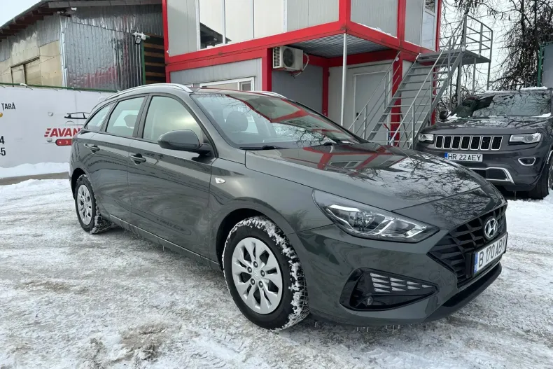 Hyundai i30 din 2023 cu 52.648 km - oferta HYU171614 - foto 3