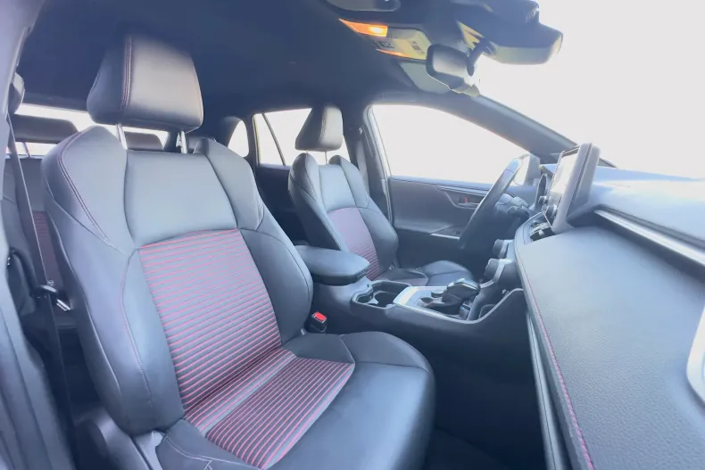 Toyota RAV4 din 2021 cu 139.608 km - oferta TOY171627 - foto 22