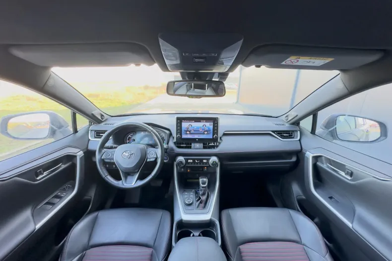 Toyota RAV4 din 2021 cu 139.608 km - oferta TOY171627 - foto 23