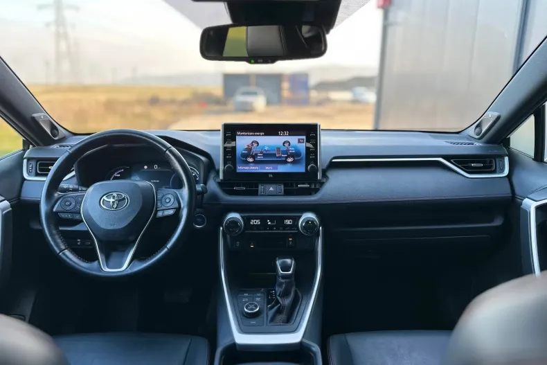 Toyota RAV4 din 2021 cu 139.608 km - oferta TOY171627 - foto 24