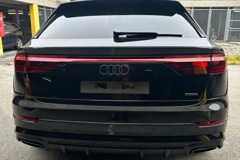 Audi Q8 din 2026 cu 13 km - oferta AUD171629 - foto 20
