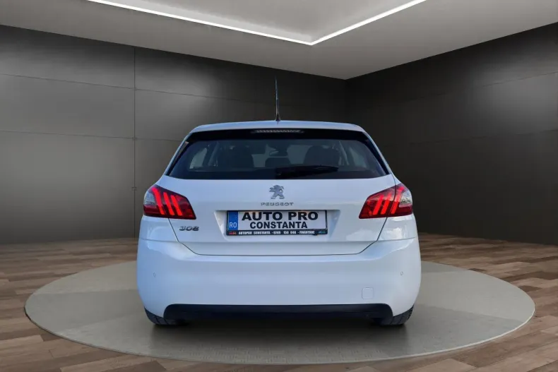 Peugeot 308 din 2021 cu 63.780 km - oferta PEU171633 - foto 15