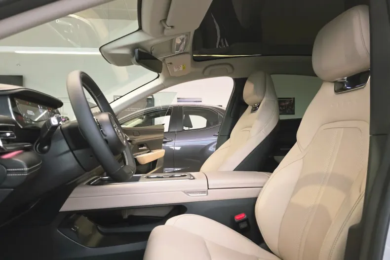 Mazda 6e din 2025 cu 5 km - oferta MAZ171636 - foto 2