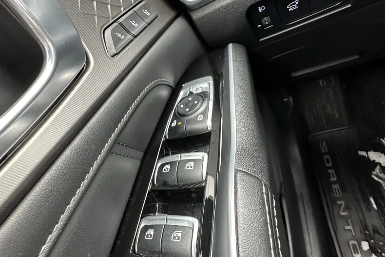 Kia Sorento din 2024 cu 19.800 km - oferta KIA171638 - foto 10