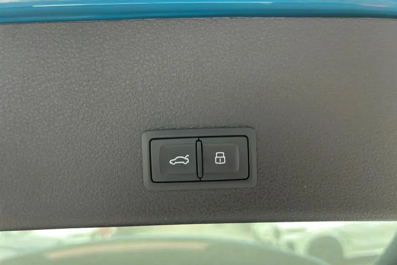 Audi e-tron din 2020 cu 106.422 km - oferta AUD171645 - foto 21