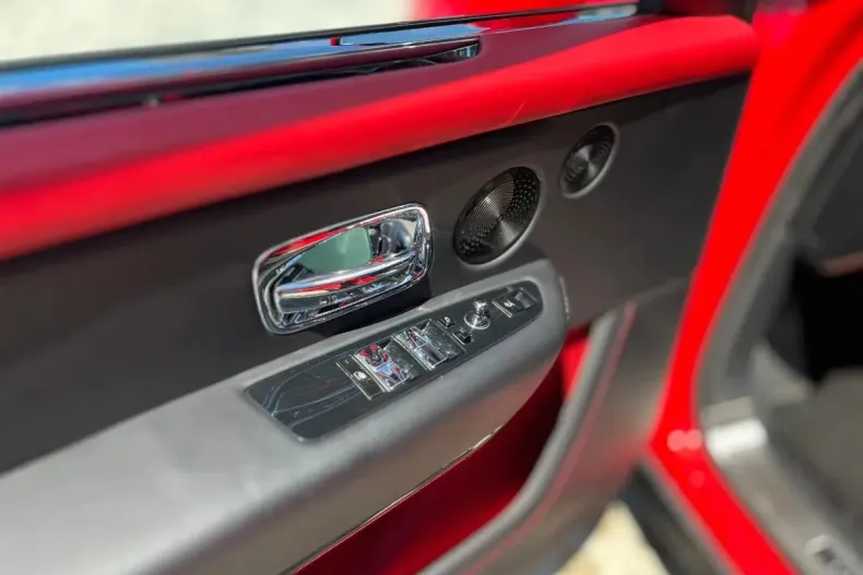 Rolls-Royce Cullinan din 2022 cu 27.000 km - oferta ROL171646 - foto 12