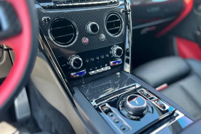 Rolls-Royce Cullinan din 2022 cu 27.000 km - oferta ROL171646 - foto 15