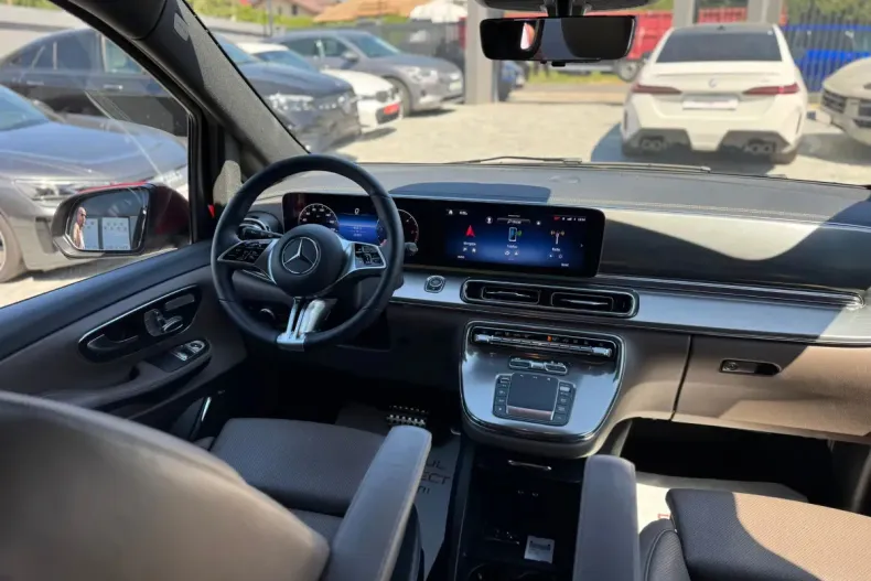 Mercedes-Benz V din 2024 cu 10.107 km - oferta MER171647 - foto 22