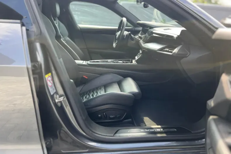 Audi e-tron GT din 2021 cu 56.180 km - oferta AUD171648 - foto 26