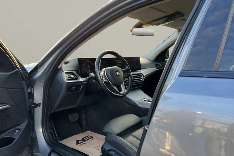 BMW Seria 3 din 2022 cu 131.044 km - oferta BMW171651 - foto 3