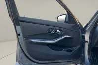 BMW Seria 3 din 2022 cu 131.044 km - oferta BMW171651 - foto 16