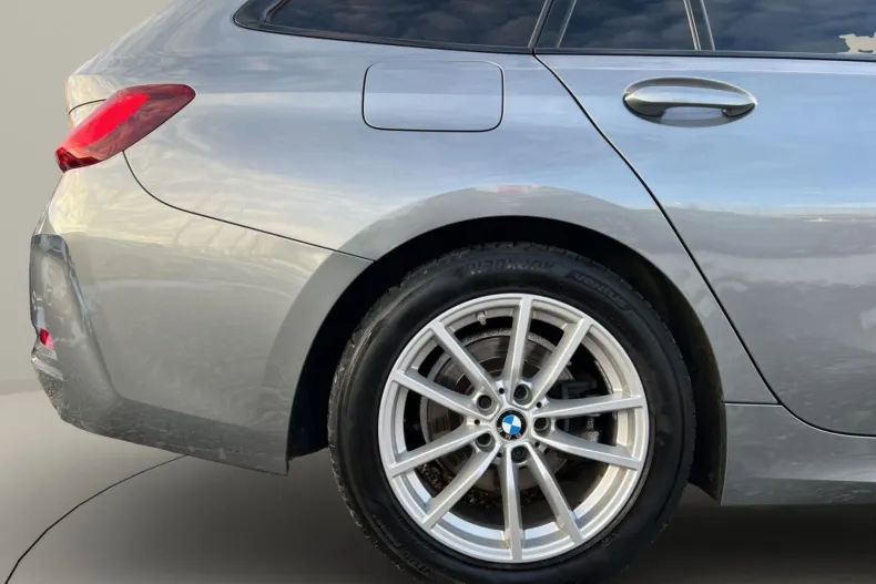 BMW Seria 3 din 2022 cu 131.044 km - oferta BMW171651 - foto 35