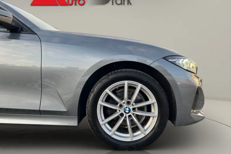 BMW Seria 3 din 2022 cu 131.044 km - oferta BMW171651 - foto 36