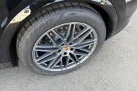 Porsche Cayenne din 2024 cu 12.900 km - oferta POR171670 - foto 2