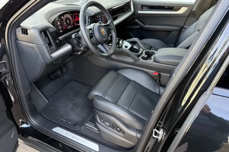 Porsche Cayenne din 2024 cu 12.900 km - oferta POR171670 - foto 15