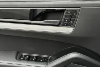 Porsche Cayenne din 2024 cu 51.250 km - oferta POR171671 - foto 24