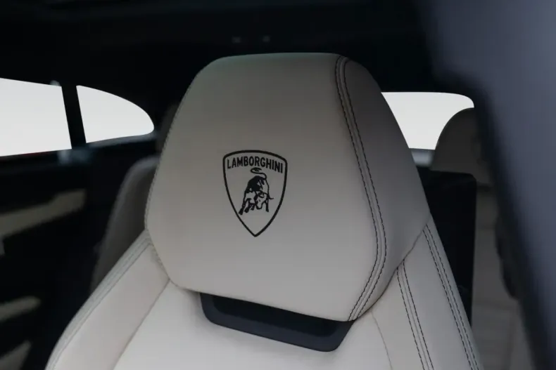 Lamborghini Urus din 2025 cu 7.100 km - oferta LAM171673 - foto 26