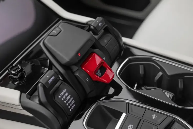 Lamborghini Urus din 2025 cu 7.100 km - oferta LAM171673 - foto 33