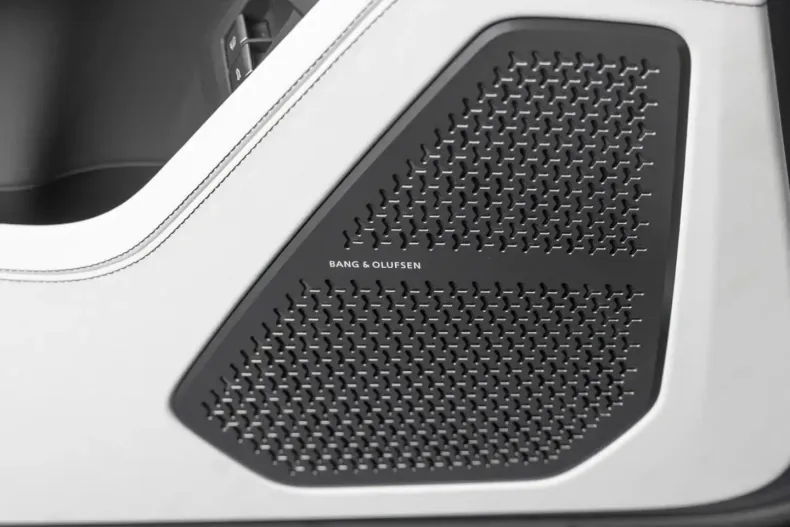 Lamborghini Urus din 2025 cu 7.100 km - oferta LAM171673 - foto 36