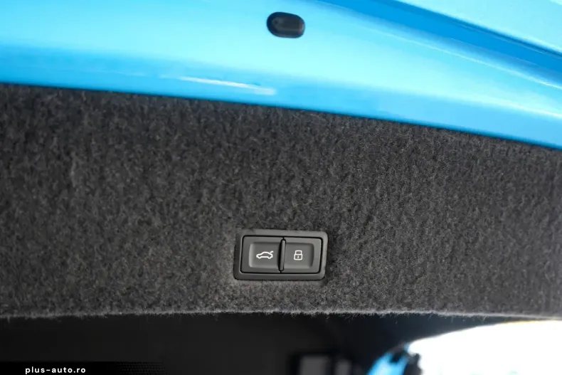 Lamborghini Urus din 2025 cu 9.766 km - oferta LAM171675 - foto 8