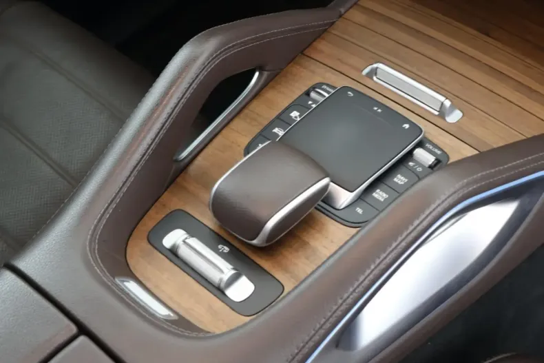 Mercedes-Benz GLE 450 din 2023 cu 30.600 km - oferta MER171681 - foto 16