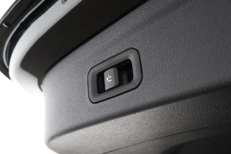 Mercedes-Benz GLE 450 din 2023 cu 30.600 km - oferta MER171681 - foto 20