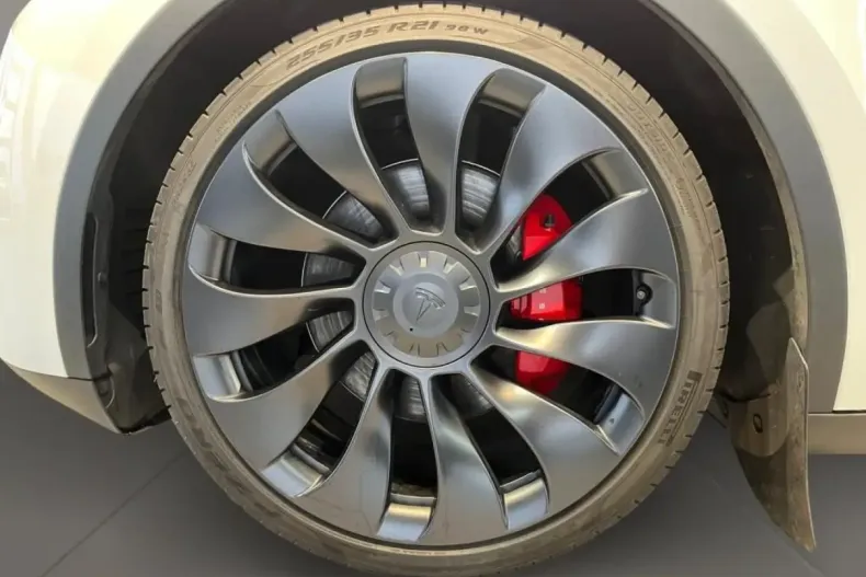 Tesla Model Y din 2023 cu 40.988 km - oferta TES171682 - foto 8