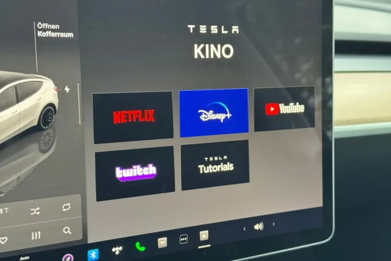 Tesla Model Y din 2022 cu 49.100 km - oferta TES171683 - foto 24