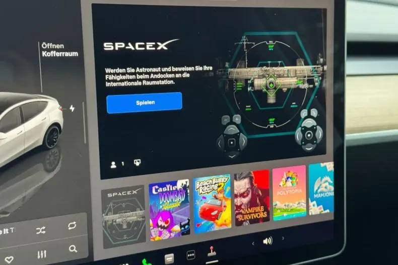 Tesla Model Y din 2022 cu 49.100 km - oferta TES171683 - foto 25