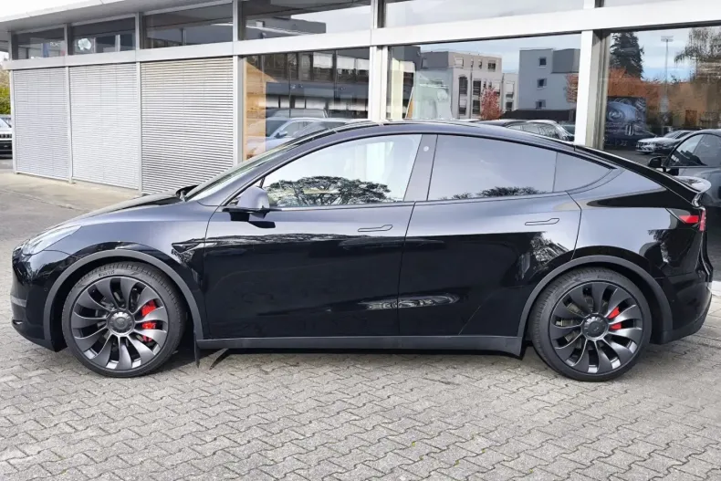 Tesla Model Y din 2022 cu 21.563 km - oferta TES171684 - foto 5