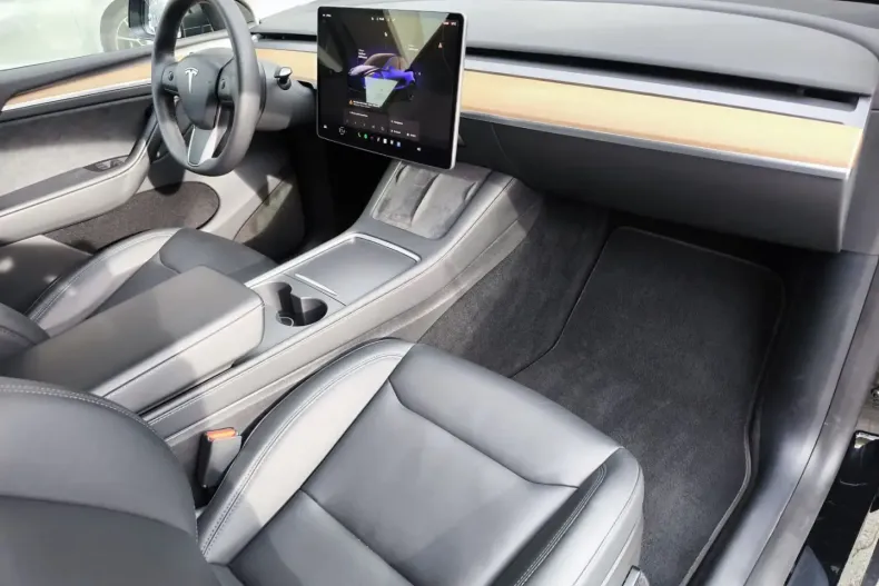 Tesla Model Y din 2022 cu 21.563 km - oferta TES171684 - foto 12