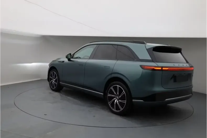 XPENG G9 din 2026 cu 20 km - oferta XPE171685 - foto 3