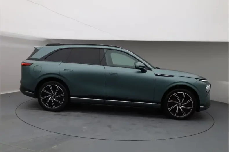 XPENG G9 din 2026 cu 20 km - oferta XPE171685 - foto 6