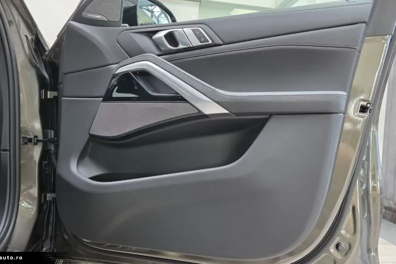 BMW X6 din 2025 cu 8.858 km - oferta BMW171697 - foto 32