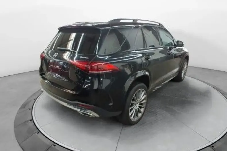 Mercedes-Benz GLE 400 din 2023 cu 35.100 km - oferta MER171709 - foto 3