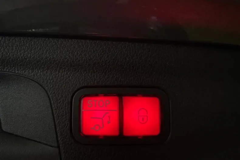 Mercedes-Benz GLE 450 din 2023 cu 32.414 km - oferta MER171712 - foto 17