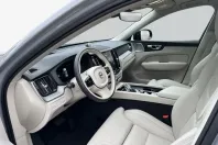 Volvo XC60 din 2024 cu 21.785 km - oferta VOL171714 - foto 9