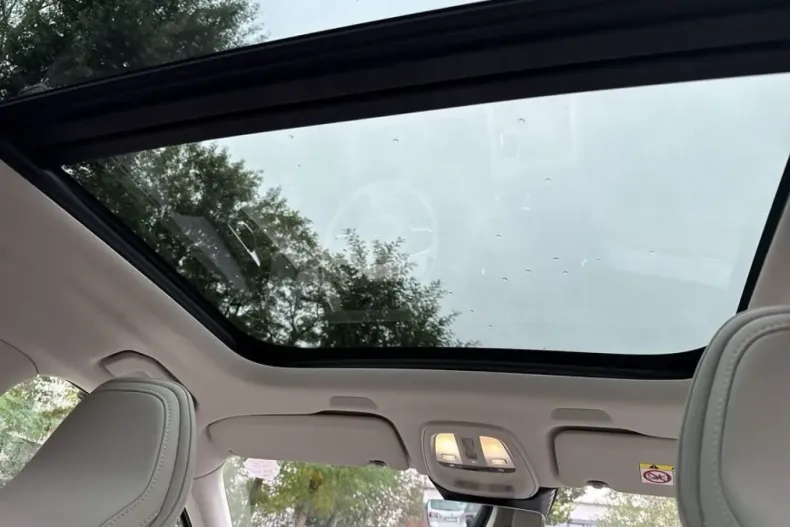 Volvo XC60 din 2024 cu 21.785 km - oferta VOL171714 - foto 13