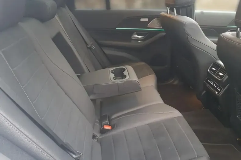 Mercedes-Benz GLE 400 din 2023 cu 49.900 km - oferta MER171716 - foto 11
