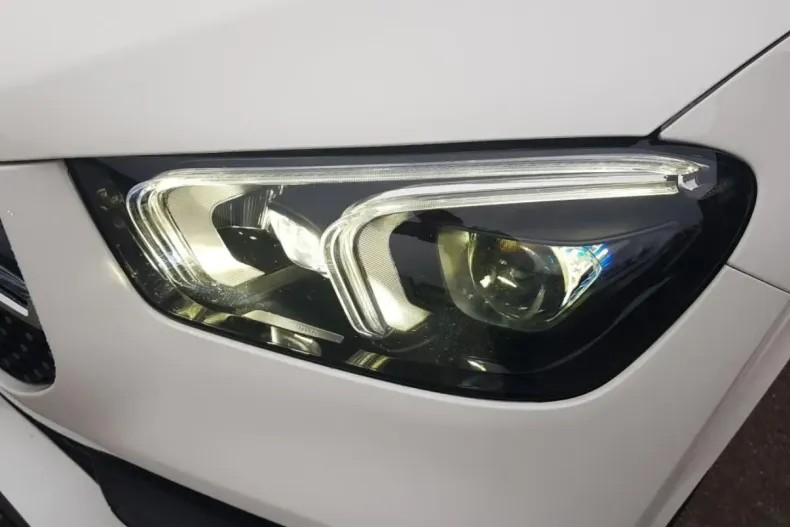 Mercedes-Benz GLE 400 din 2023 cu 49.900 km - oferta MER171716 - foto 15