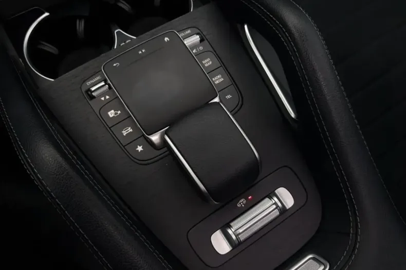 Mercedes-Benz GLE 400 din 2023 cu 49.900 km - oferta MER171716 - foto 23