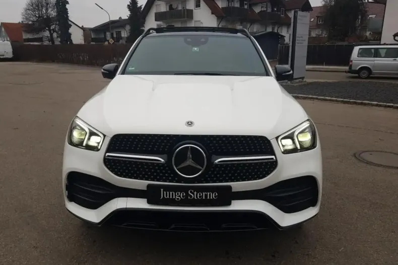 Mercedes-Benz GLE 400 din 2023 cu 49.900 km - oferta MER171716 - foto 26