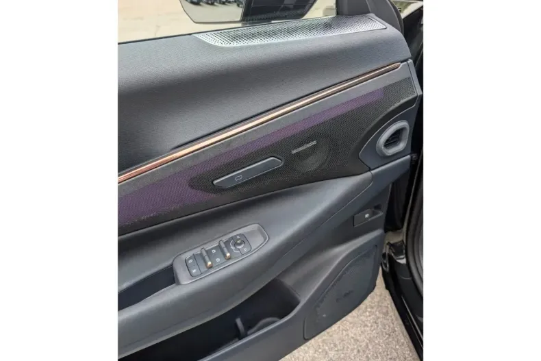 Lynk&Co 08 din 2026 cu 10 km - oferta LYN171724 - foto 7