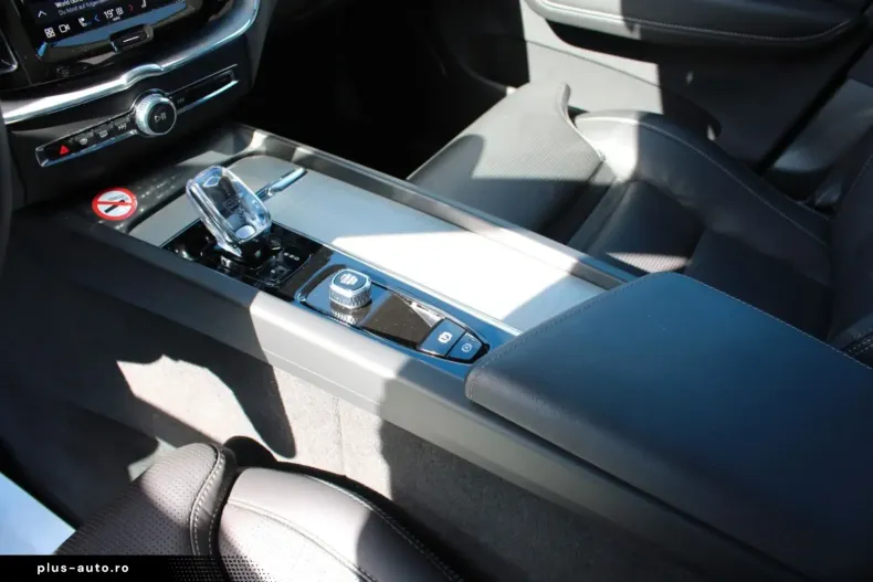 Volvo XC60 din 2024 cu 26.200 km - oferta VOL171729 - foto 21