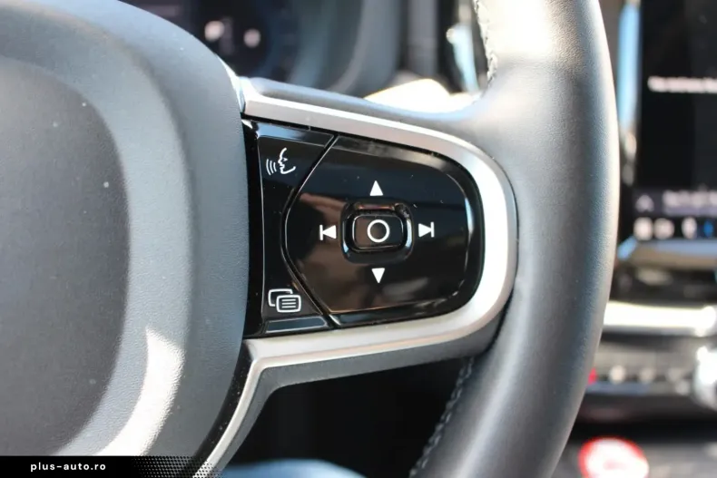 Volvo XC60 din 2024 cu 26.200 km - oferta VOL171729 - foto 25