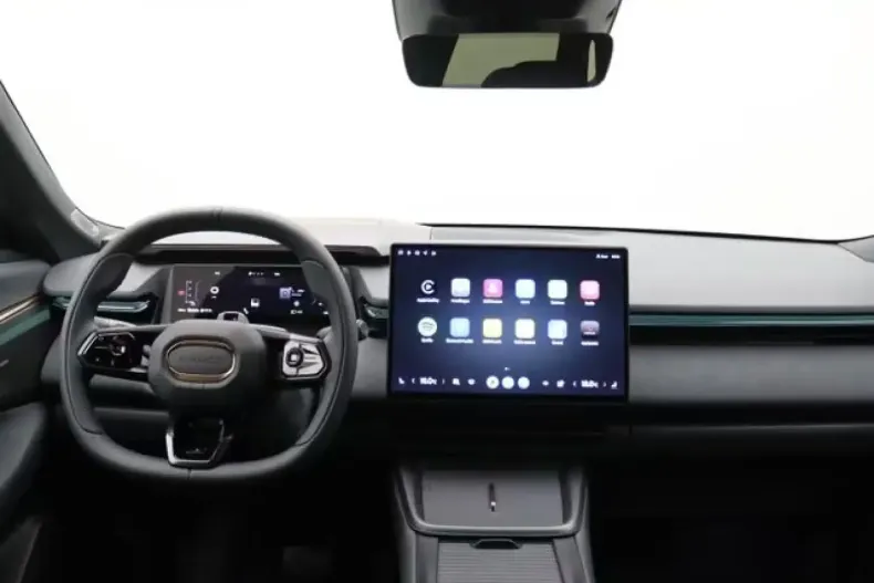 Lynk&Co 08 din 2025 cu 1.050 km - oferta LYN171733 - foto 9