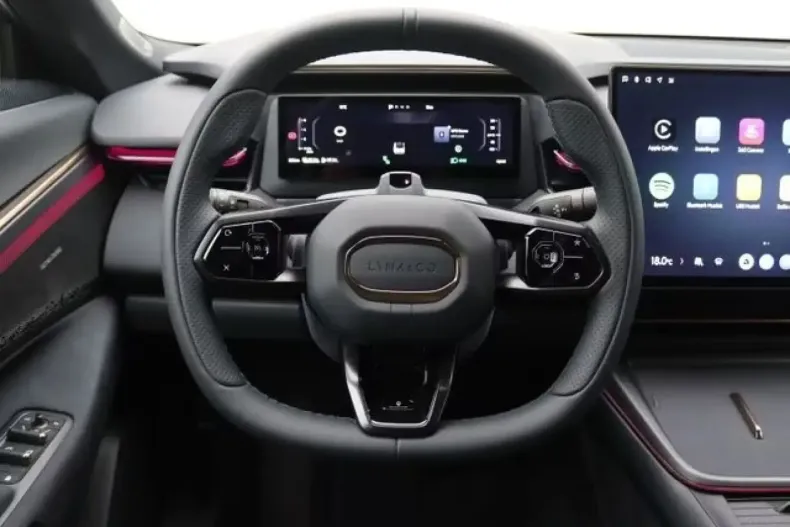 Lynk&Co 08 din 2025 cu 1.050 km - oferta LYN171733 - foto 10